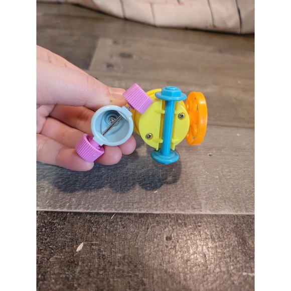 Chip Dale Disney makeshift knitting car toy figure thread - Picture 4 of 4